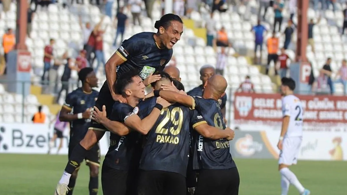 40 yaşındaki Paixao attı Bandırma kazandı!