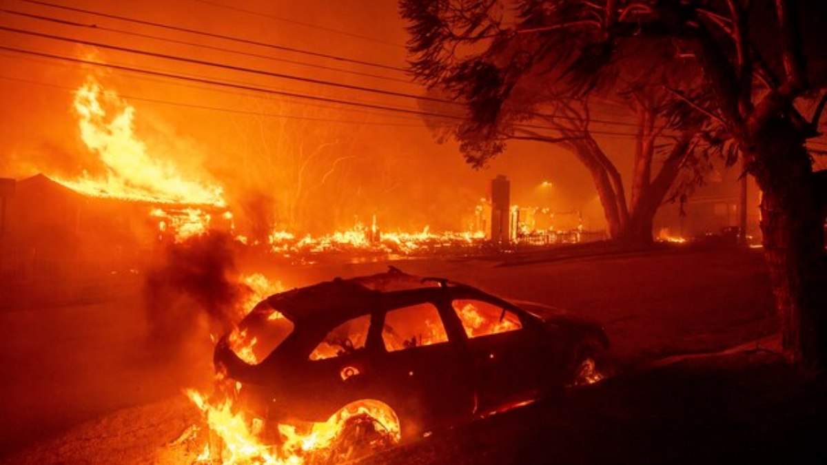 Los Angeles’ta yangınlar sürüyor: Şiddetli rüzgar uyarısı geldi