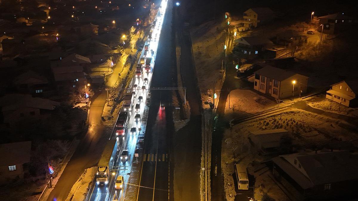 Bolu Dağı’nda zincirleme kaza! 9 araç birbirine girdi