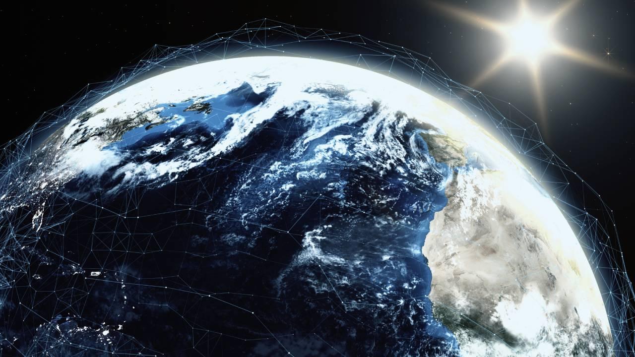 Meta’dan 50 bin kilometrelik deniz altı internet kablosu projesi