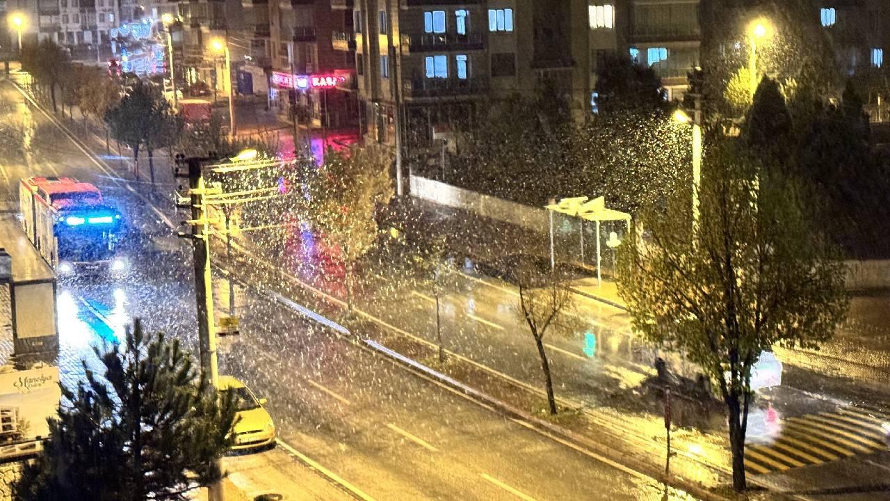 Konya’da kar etkili oluyor